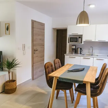 Fonda Apartma Koper